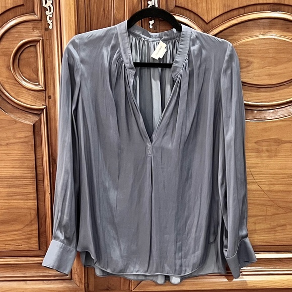 ZADIG&VOLTAIRE Tink Blue Long Sleeve Relaxed-Fit Satin V-Neck Blouse Size Medium - Picture 2 of 8